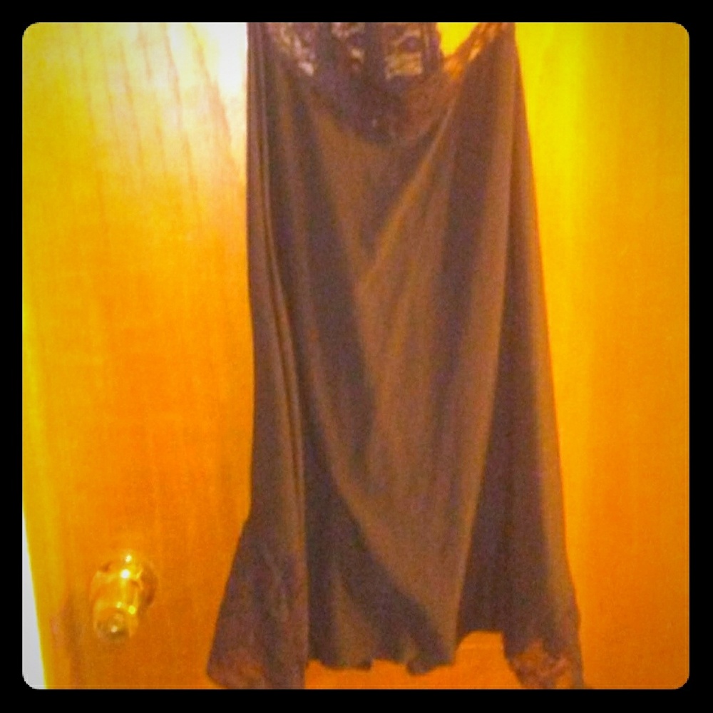 Secret Treasures Black Nightgown